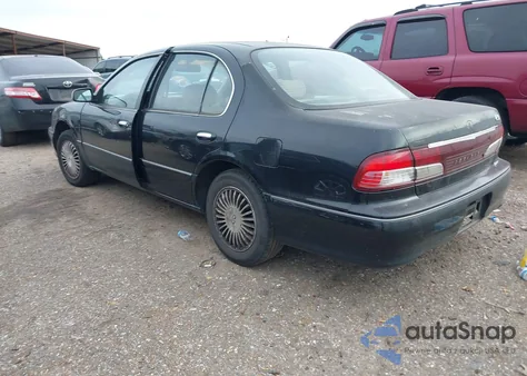 1998 Infiniti I30 Standard/Touring z USA, uszkodzony, nr VIN JNKCA21A7WT614305